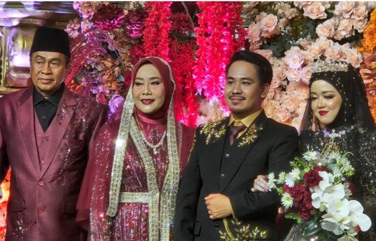 Karmin, Inka, dan Evie Tamala